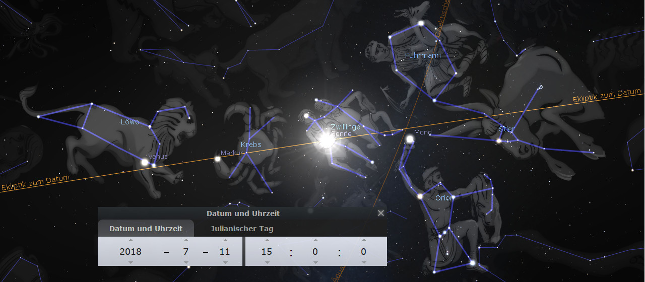 Eine astronomische Darstellung mit mehreren Sternbildern und Himmelskörpern, darunter ein Löwe, ein Krebs, Zwillinge und Orion, verbunden durch Linien, die ihre Formen skizzieren. Venus, die Sonne und der Mond sind ebenfalls sichtbar. Unterhalb der Darstellung befinden sich Informationen zu Datum und Uhrzeit sowie Julianischen Tag, angezeigt auf einer digitalen Schnittstelle mit Datum "2018-7-11" und Uhrzeit "15:00:00".