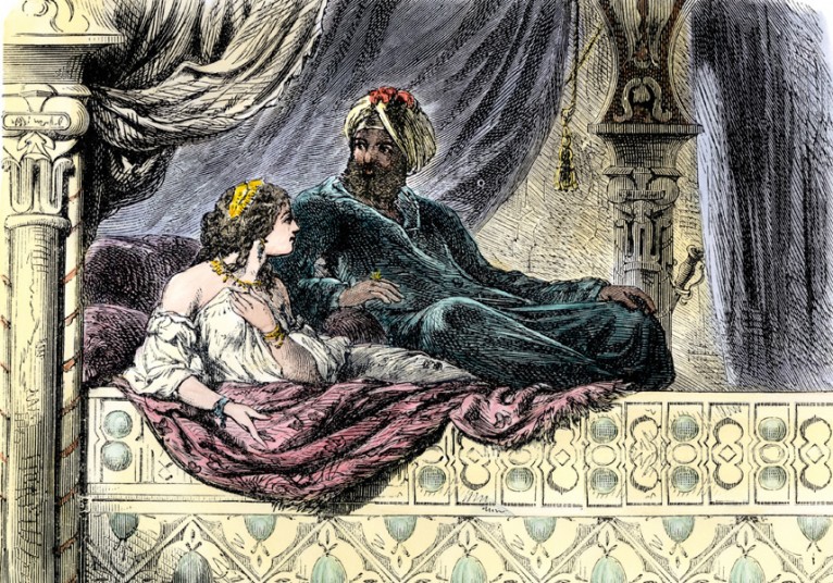Una ilustración antigua muestra dos figuras sentadas en una cama con dosel, elaboradamente cubierta, en una habitación ornamentada. El hombre, vestido con un caftán turquesa y un turbante rojo, conversa con una joven con un vaporoso vestido blanco y una diadema dorada. Detalles arquitectónicos y una lámpara colgante contribuyen a la atmósfera histórica de la escena.