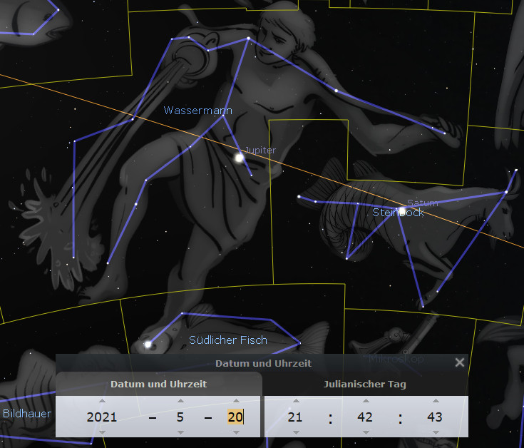 Digitale Darstellung der astronomischen Himmelskonstellationen, in der mehrere Konfigurationen mit Linien verbunden sind, die menschlichen und tierischen Figuren ähneln. Prominent zu sehen sind eine menschliche Figur, die einen Wasserkrug hält, und ein großer Fisch, beide umgeben von Sternbildnamen und der Position von Planeten wie Jupiter und Saturn.